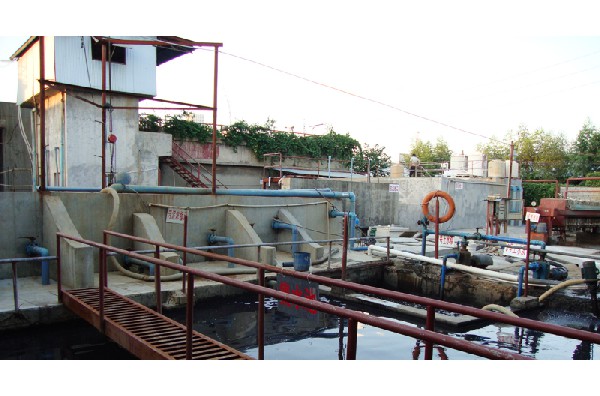 Sewage treatment system case 10
