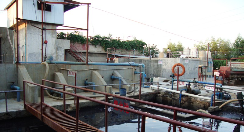 Sewage treatment system case 10